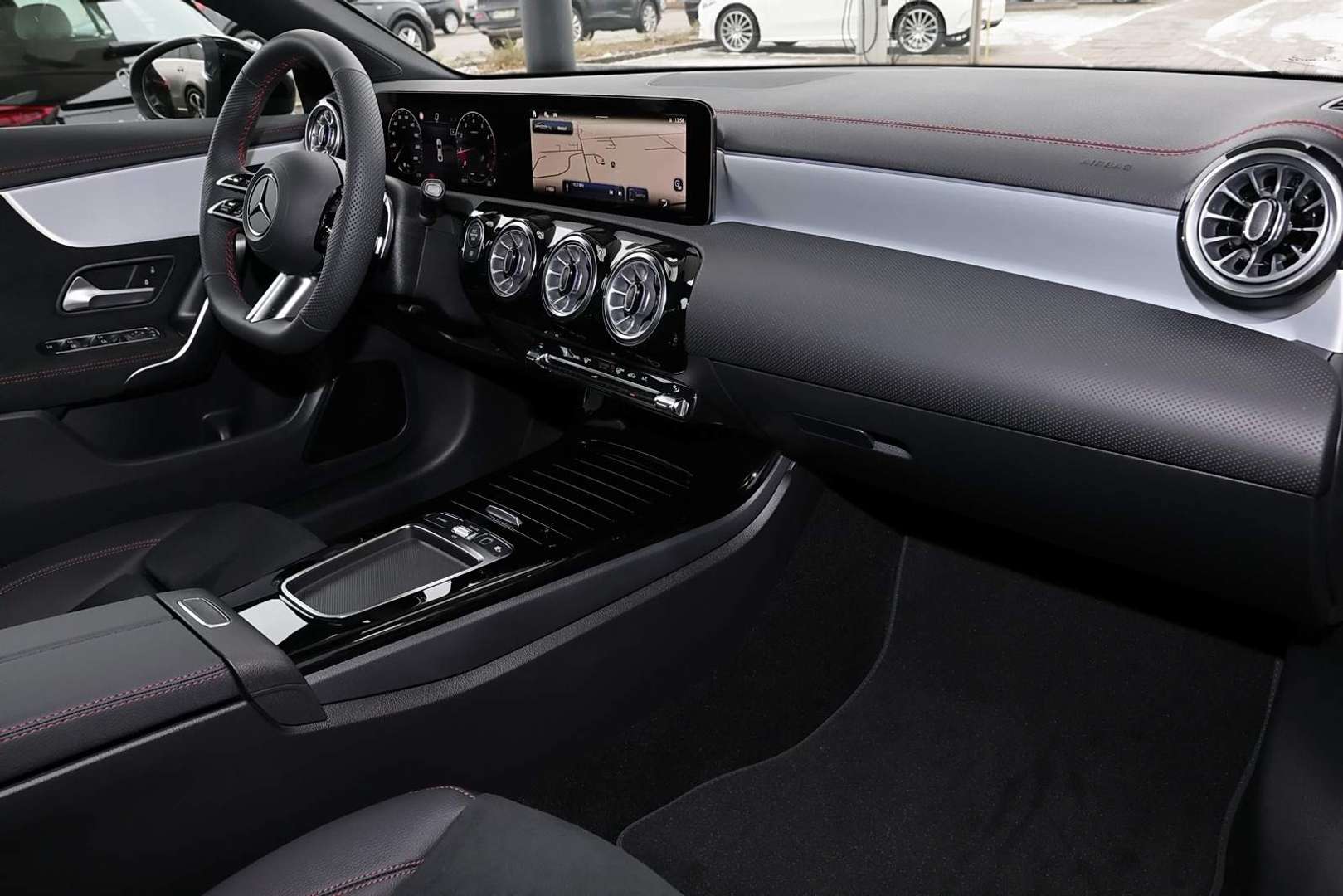 Mercedes CLA 200 Coupé 200 Night Edition - 2026 - Joinsteer - #7