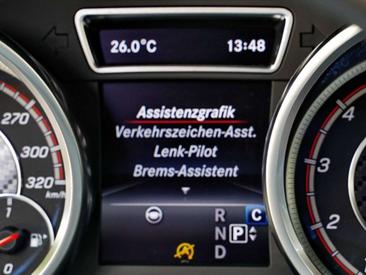 Mercedes GLS 63 AMG 63 Night — photo 11