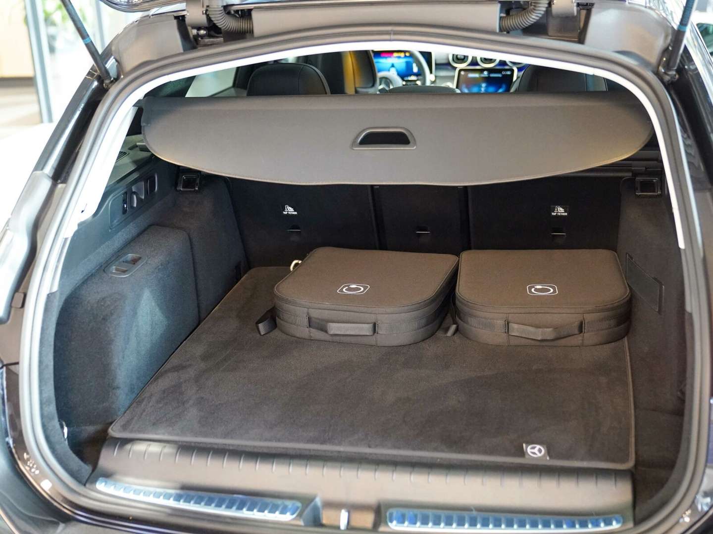 Mercedes Classe C 300 E 300 AMG Line - 2025 - Joinsteer - #6