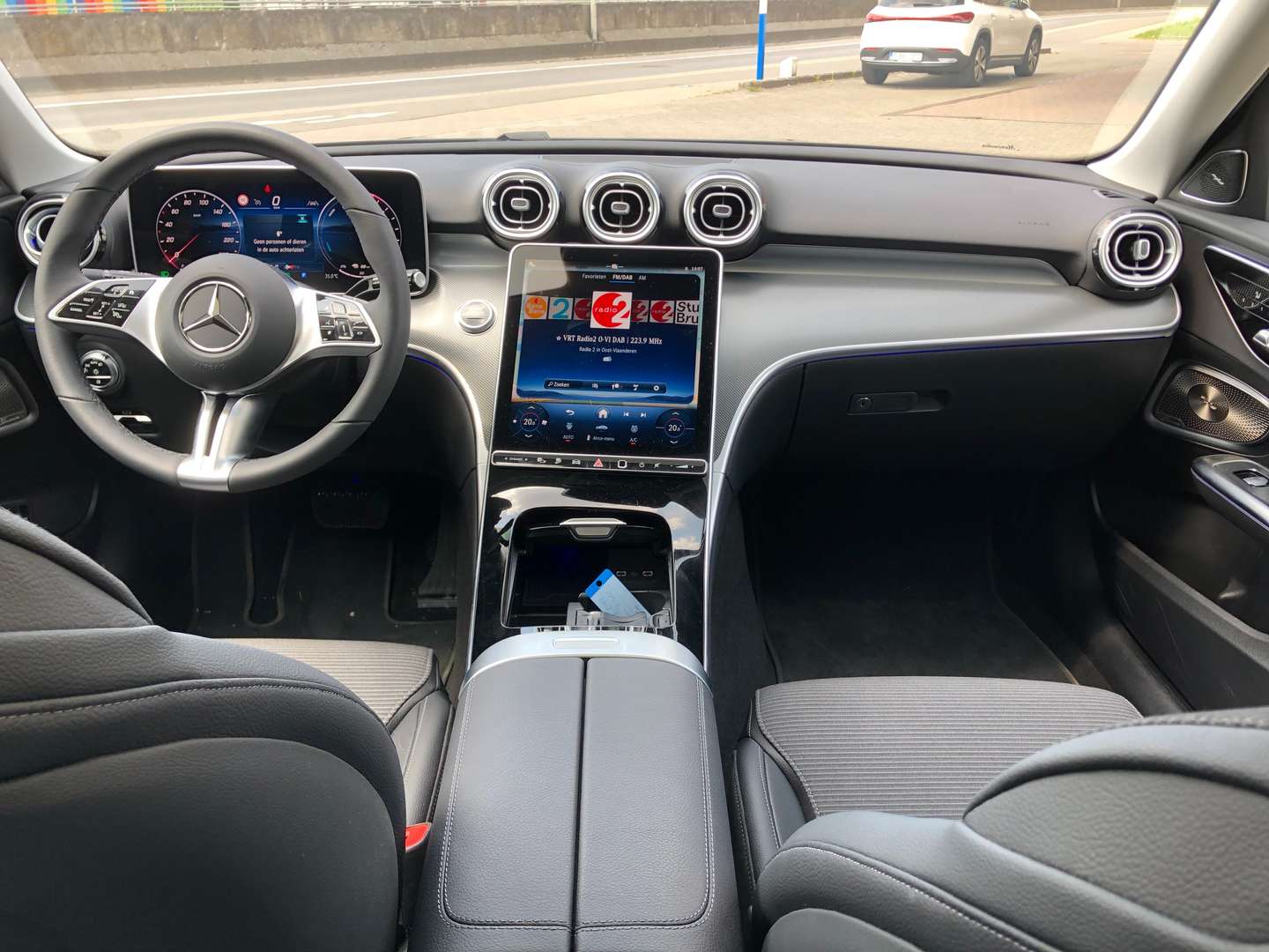 Mercedes Classe C 300 E 300 Edition Avantgarde - 2024 - Joinsteer - #11