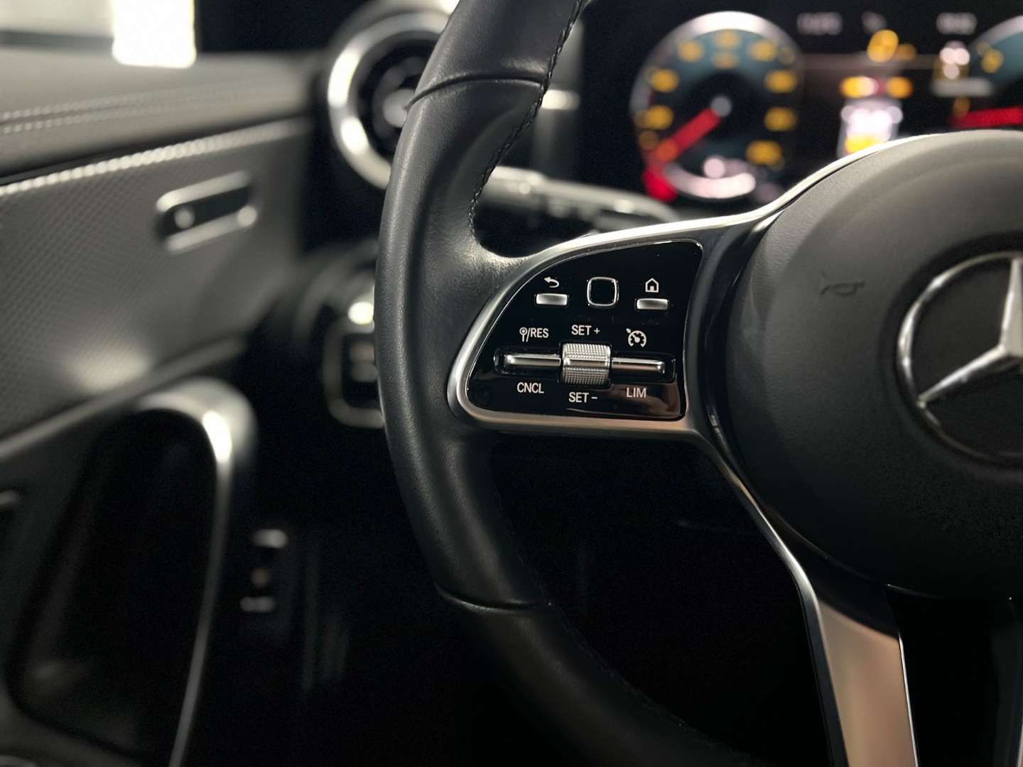 Mercedes CLA Shooting Break 200 - 2023 - Joinsteer - #25