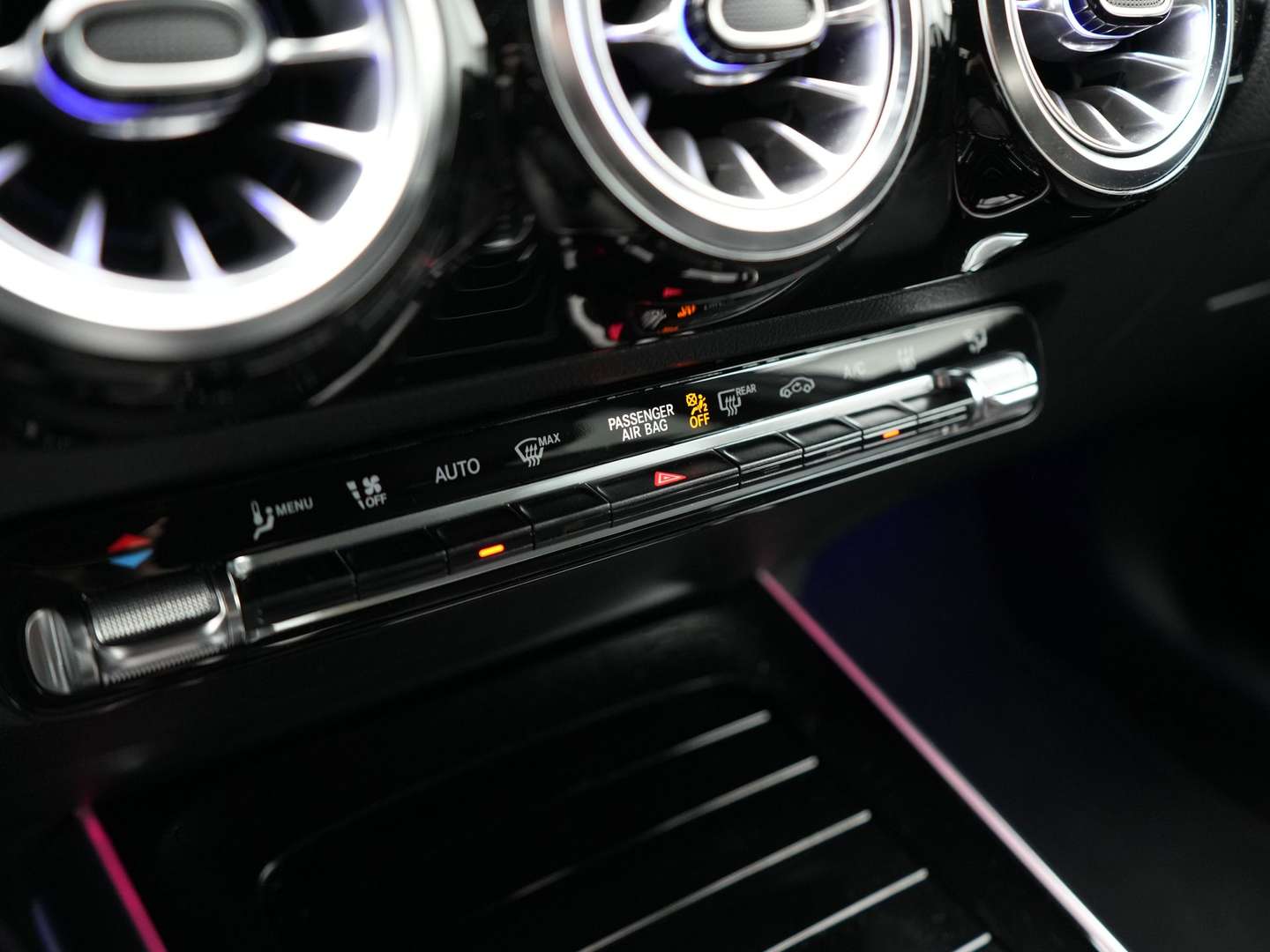 Mercedes GLA 250 E 250 AMG Line - 2021 - Joinsteer - #35