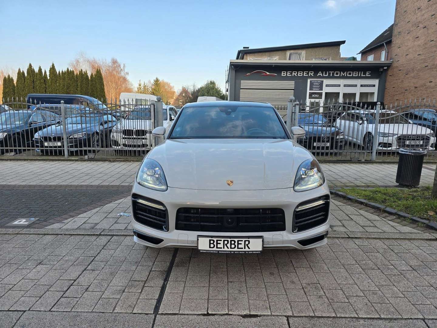 Porsche Cayenne Coupé Platinum Edition - 2022 - Joinsteer - #2