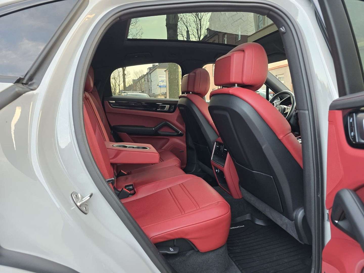 Porsche Cayenne Coupé Platinum Edition - 2022 - Joinsteer - #17