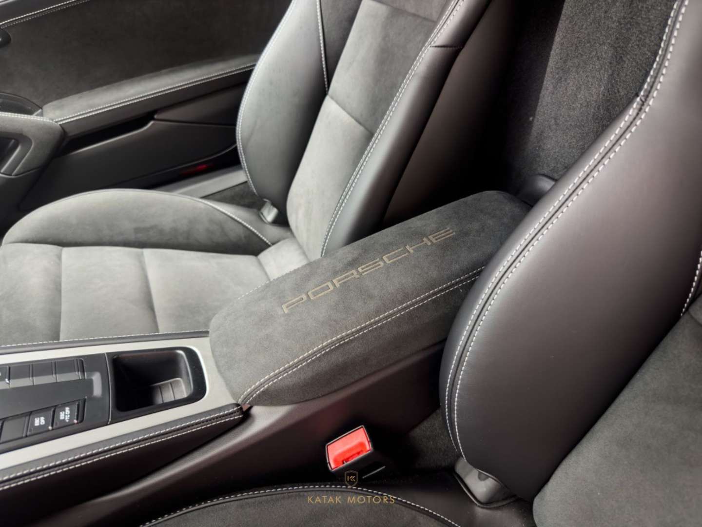 Porsche 718 Cayman GT4 - 2022 - Joinsteer - #28