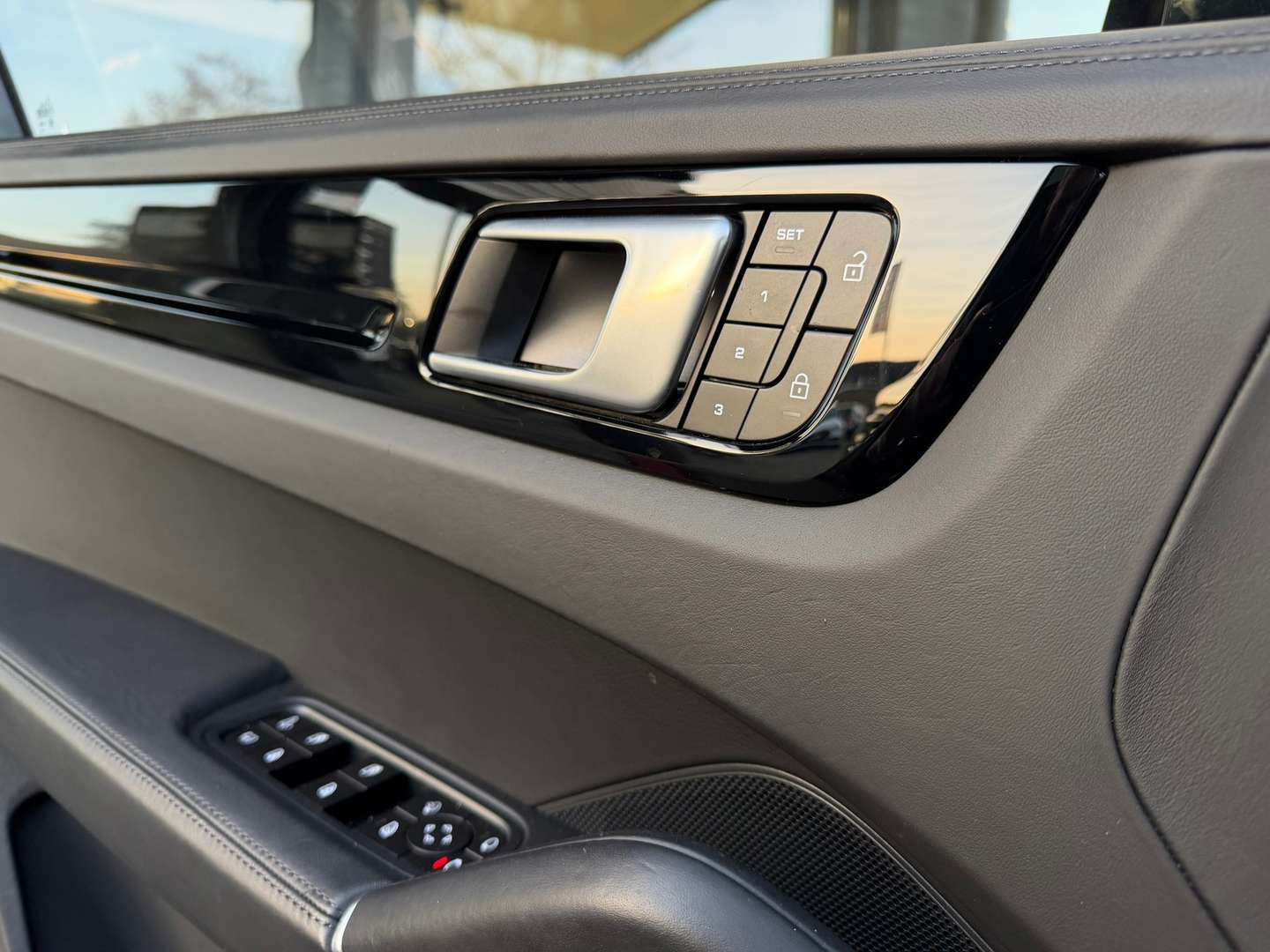 Porsche Cayenne Coupé E-Hybrid - 2022 - Joinsteer - #34