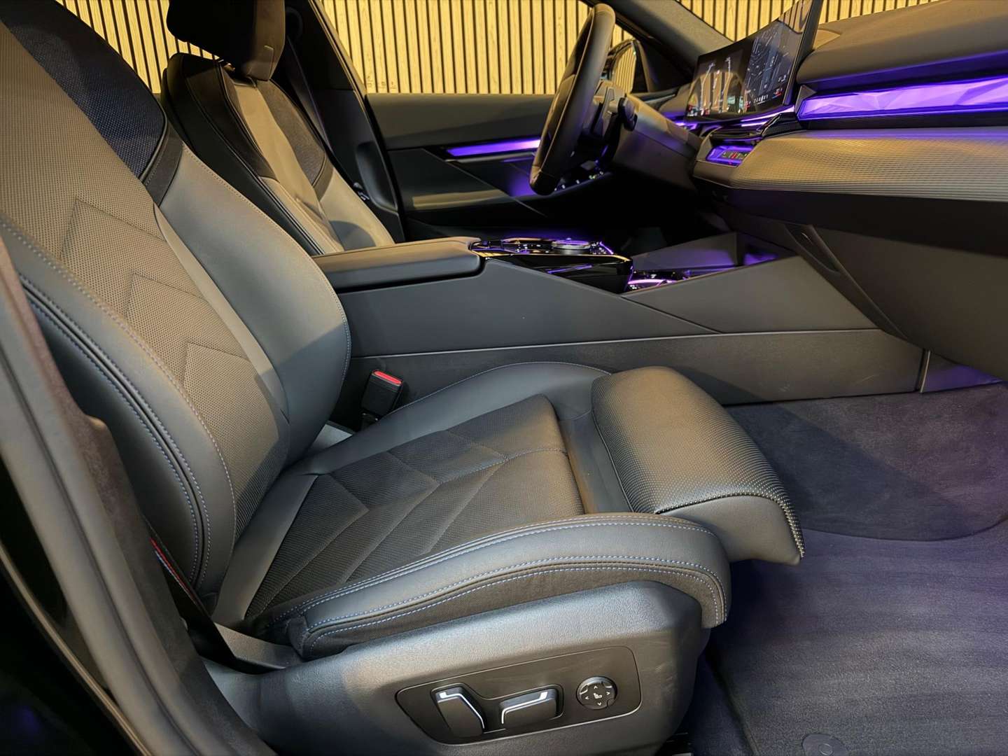 BMW Série 5 Touring M Sport 520i - 2025 - Joinsteer - #7