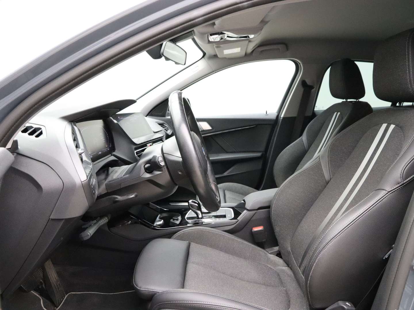 BMW Série 1 Business 118i - 2022 - Joinsteer - #2