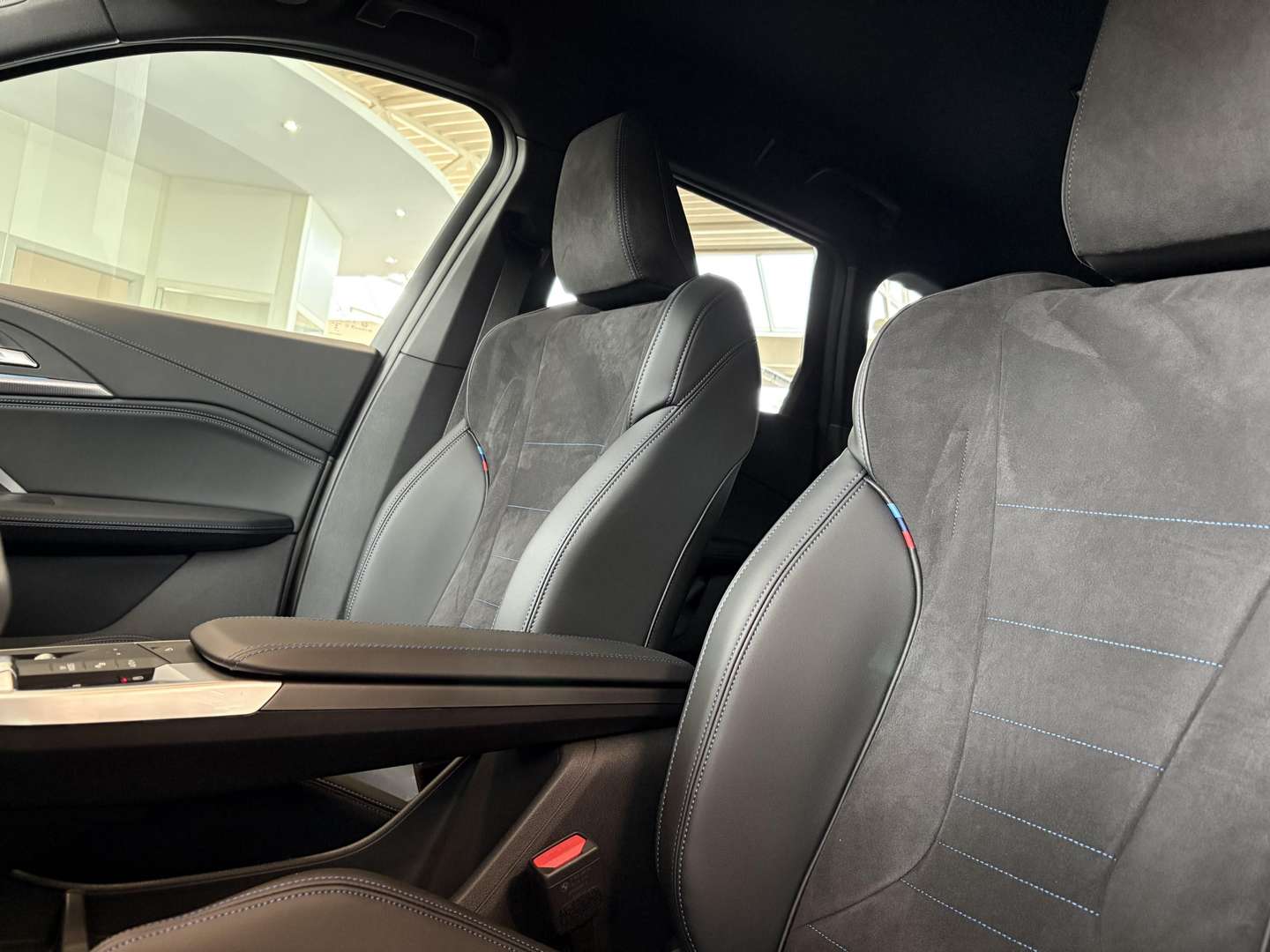 BMW IX1 M-Sport XDrive30 - 2025 - Joinsteer - #16
