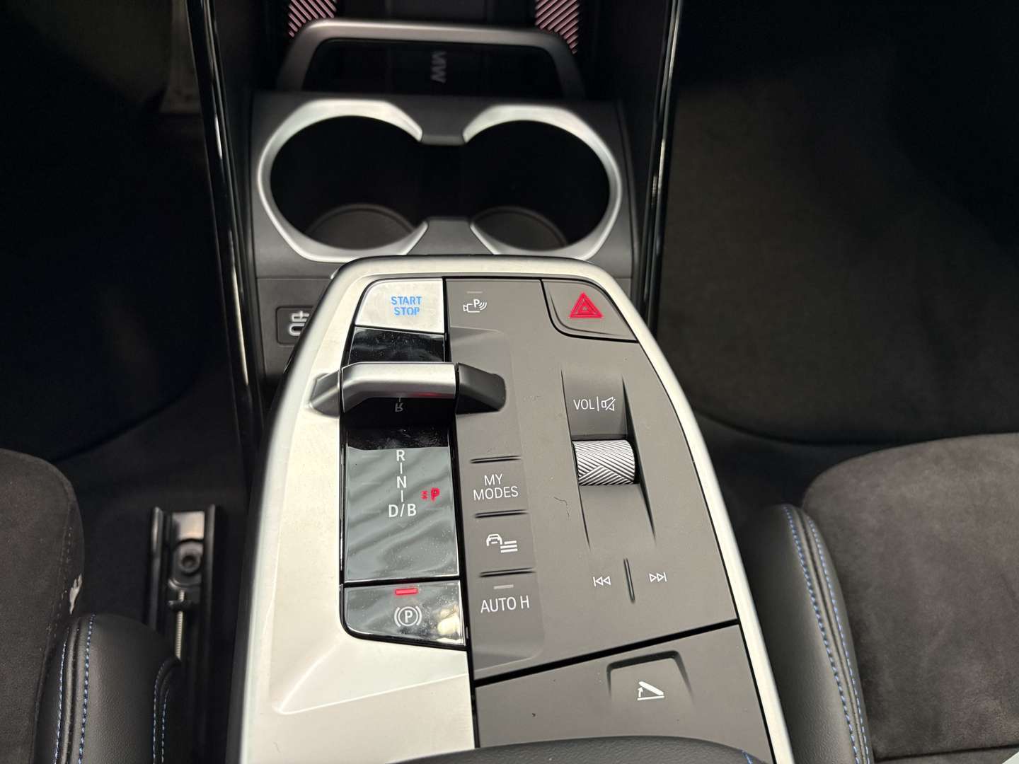 BMW IX1 M-Sport XDrive30 - 2025 - Joinsteer - #19