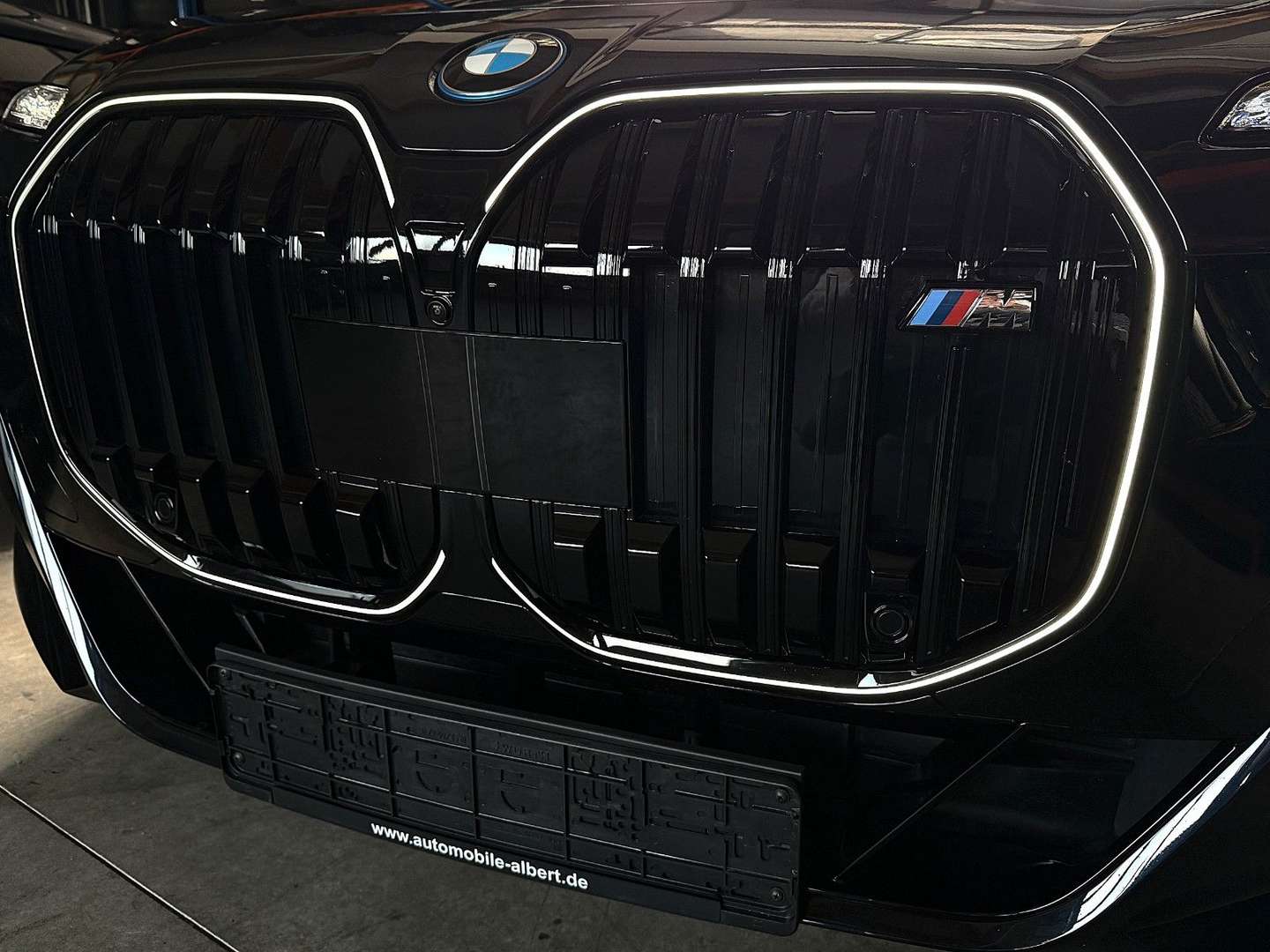 BMW I7 Lounge M70 - 2024 - Joinsteer - #4