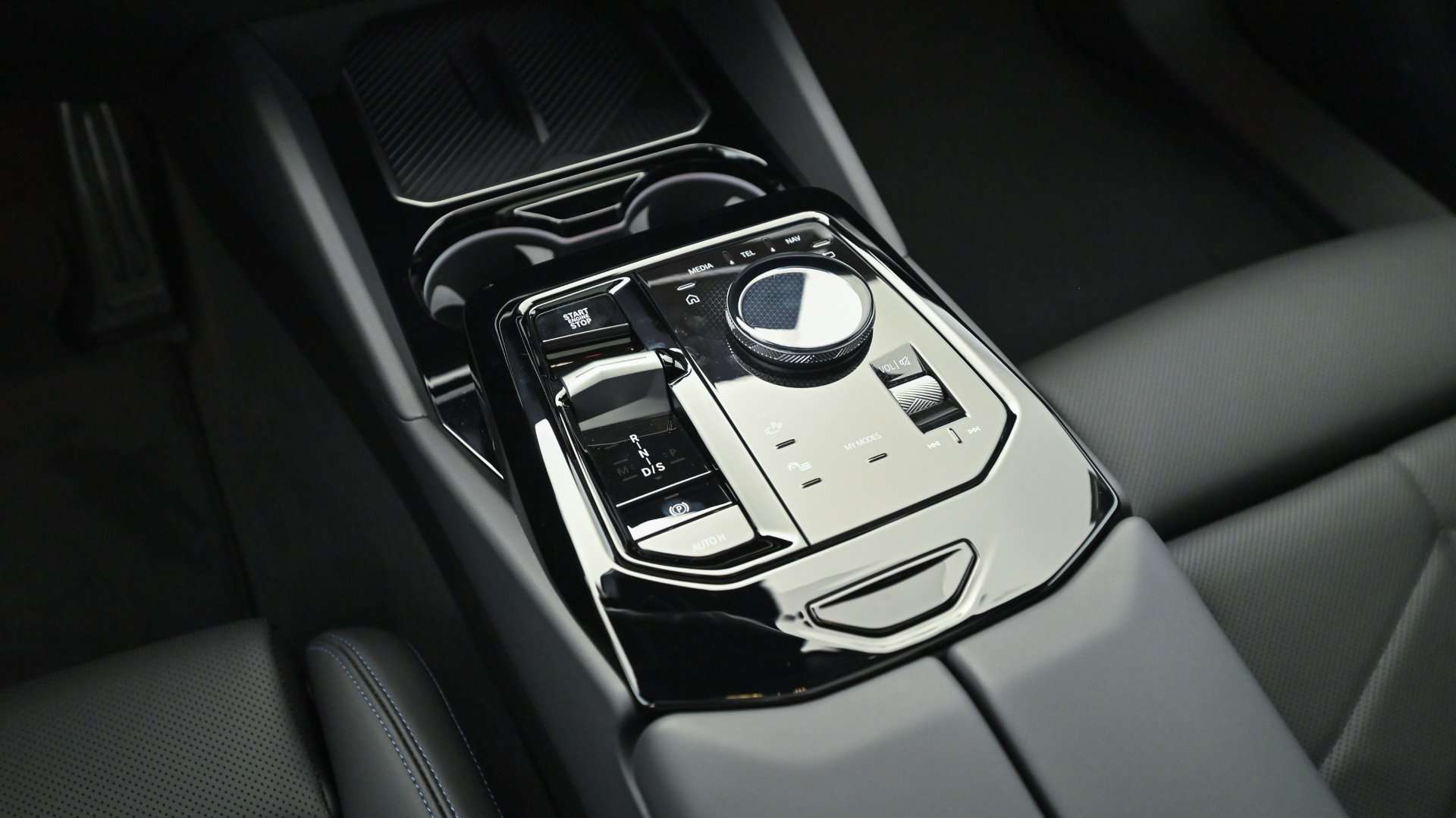BMW Série 5 M SPORT 540d XDrive - 2025 - Joinsteer - #16