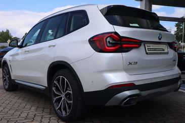 BMW X3 Ambiente XDrive30e — photo 2
