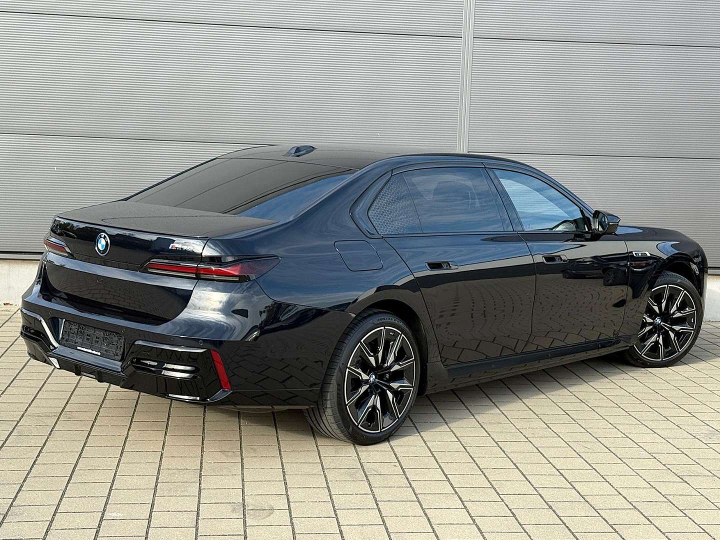 BMW I7 Lounge M70 - 2024 - Joinsteer - #13