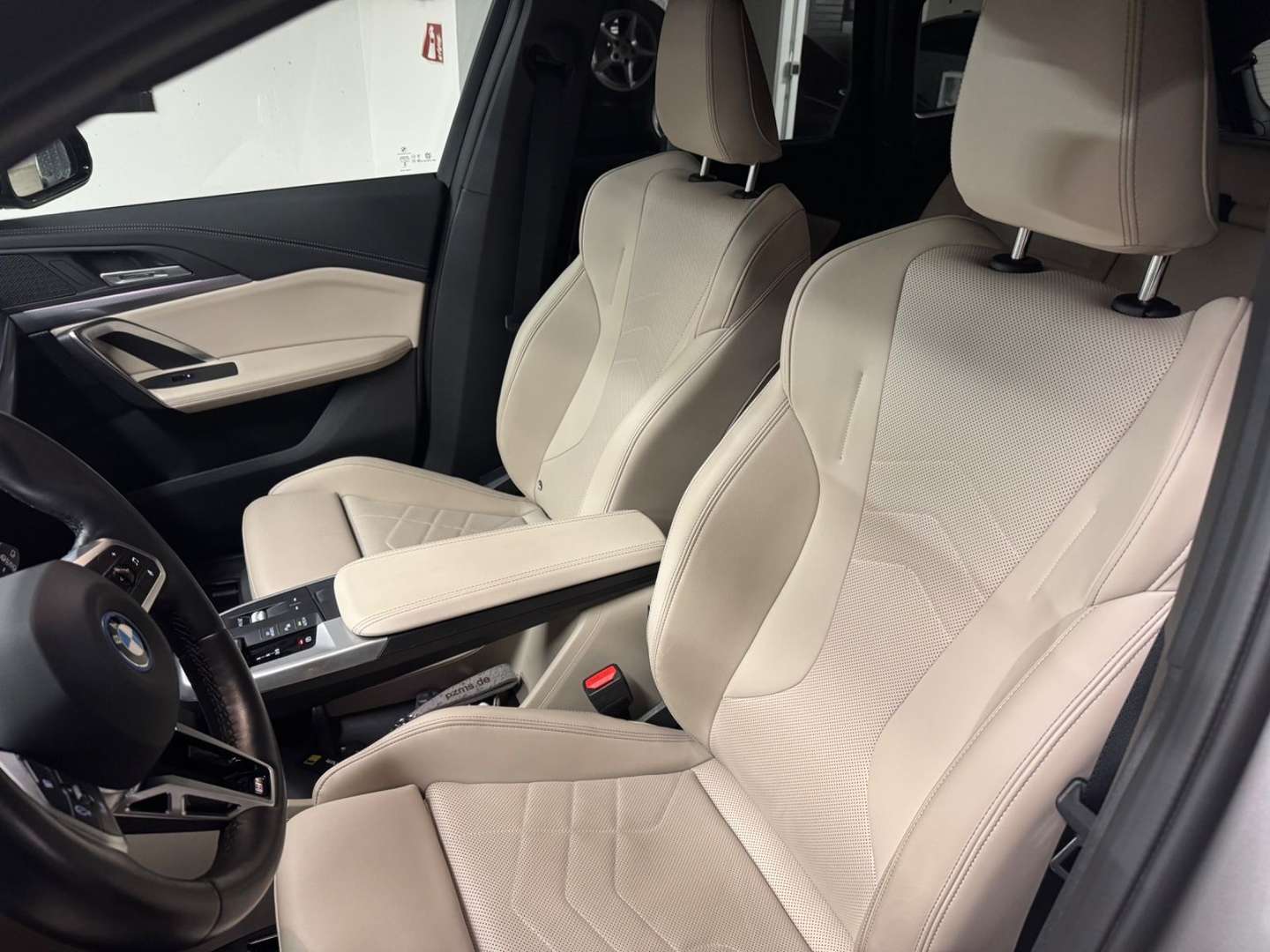 BMW IX1 M Sport 30 XDrive - 2023 - Joinsteer - #8