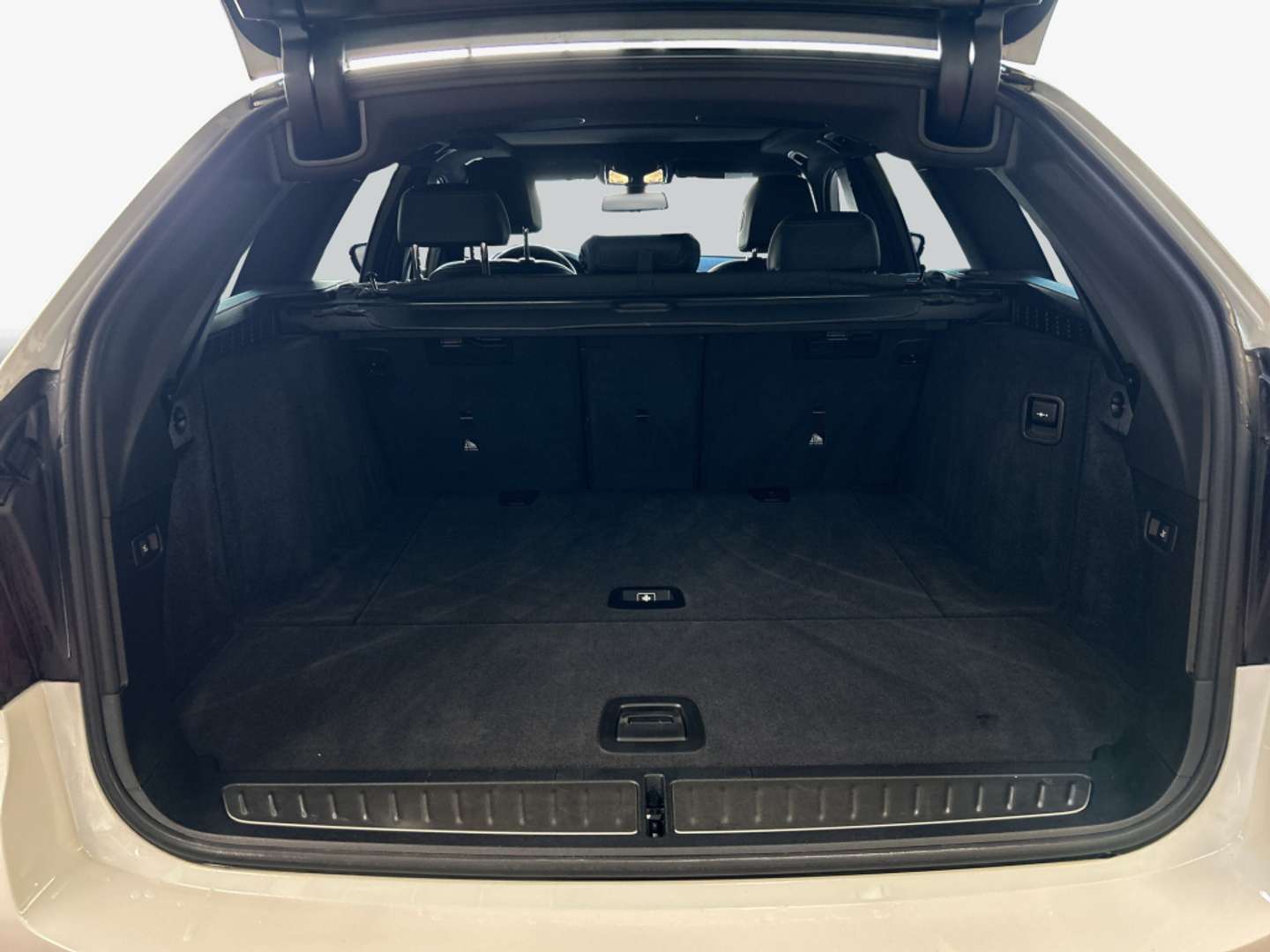 BMW Série 5 Touring 520d XDrive - 2023 - Joinsteer - #8