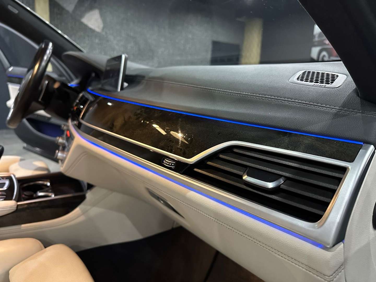 BMW Série 7 M Sport 730d - 2022 - Joinsteer - #8