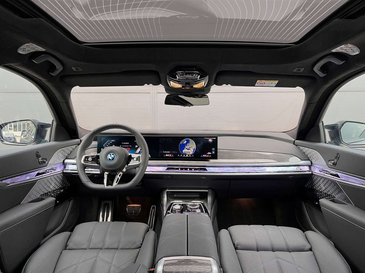 BMW I7 Lounge M70 - 2024 - Joinsteer - #18