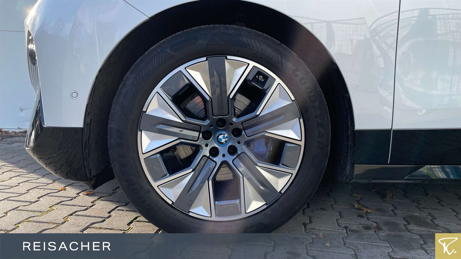 BMW IX Sport XDrive40 - 2024 - Joinsteer - #4