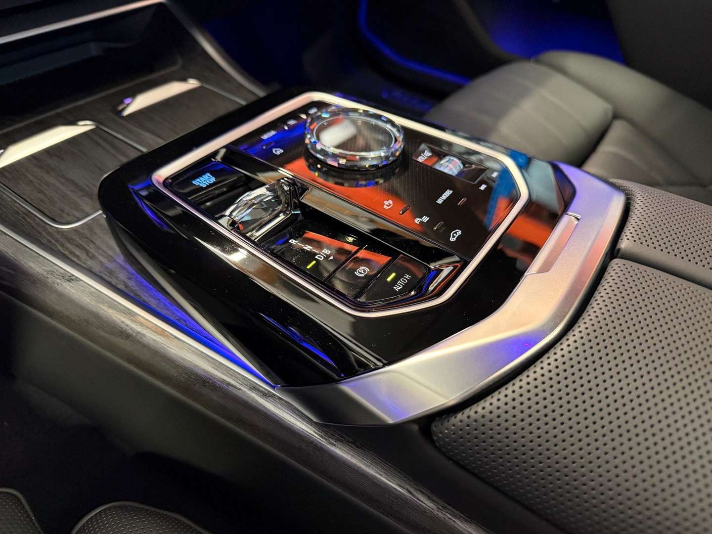 BMW I7 Lounge M70 - 2024 - Joinsteer - #42