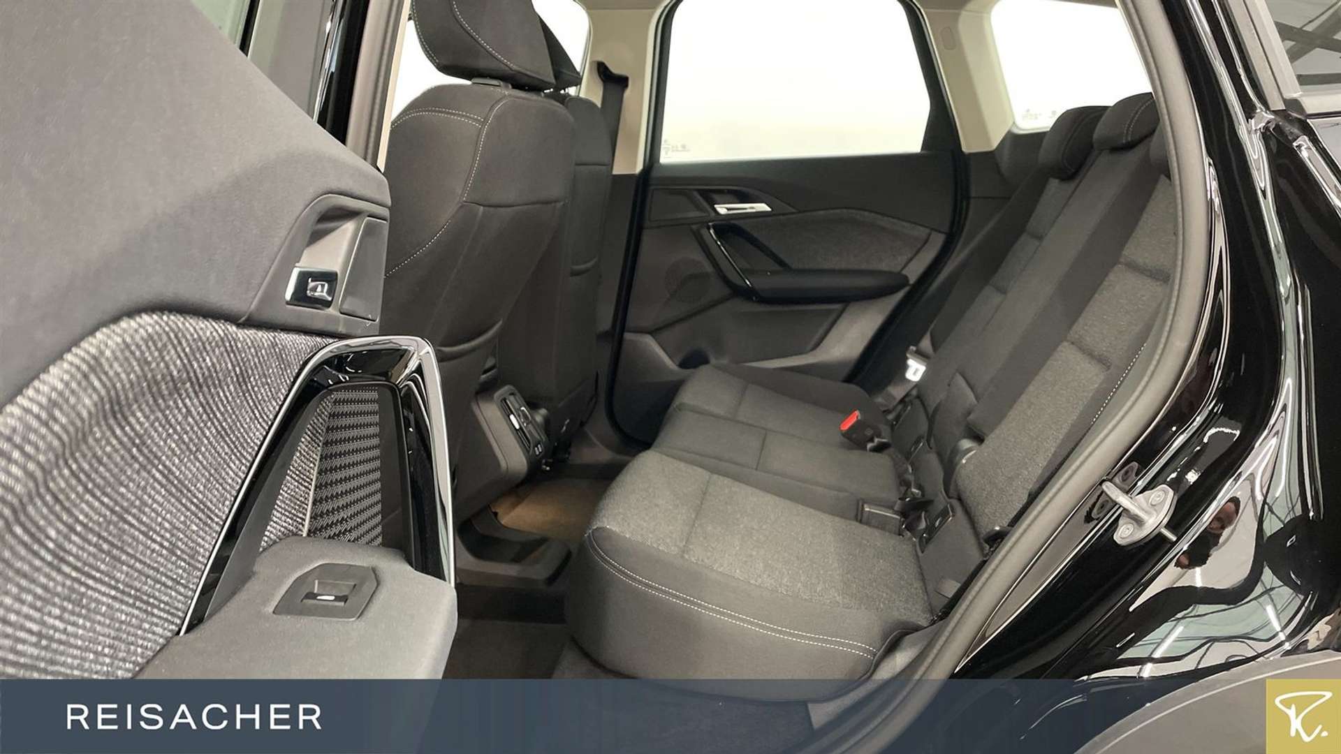 BMW IX1 XDrive30 - 2024 - Joinsteer - #8