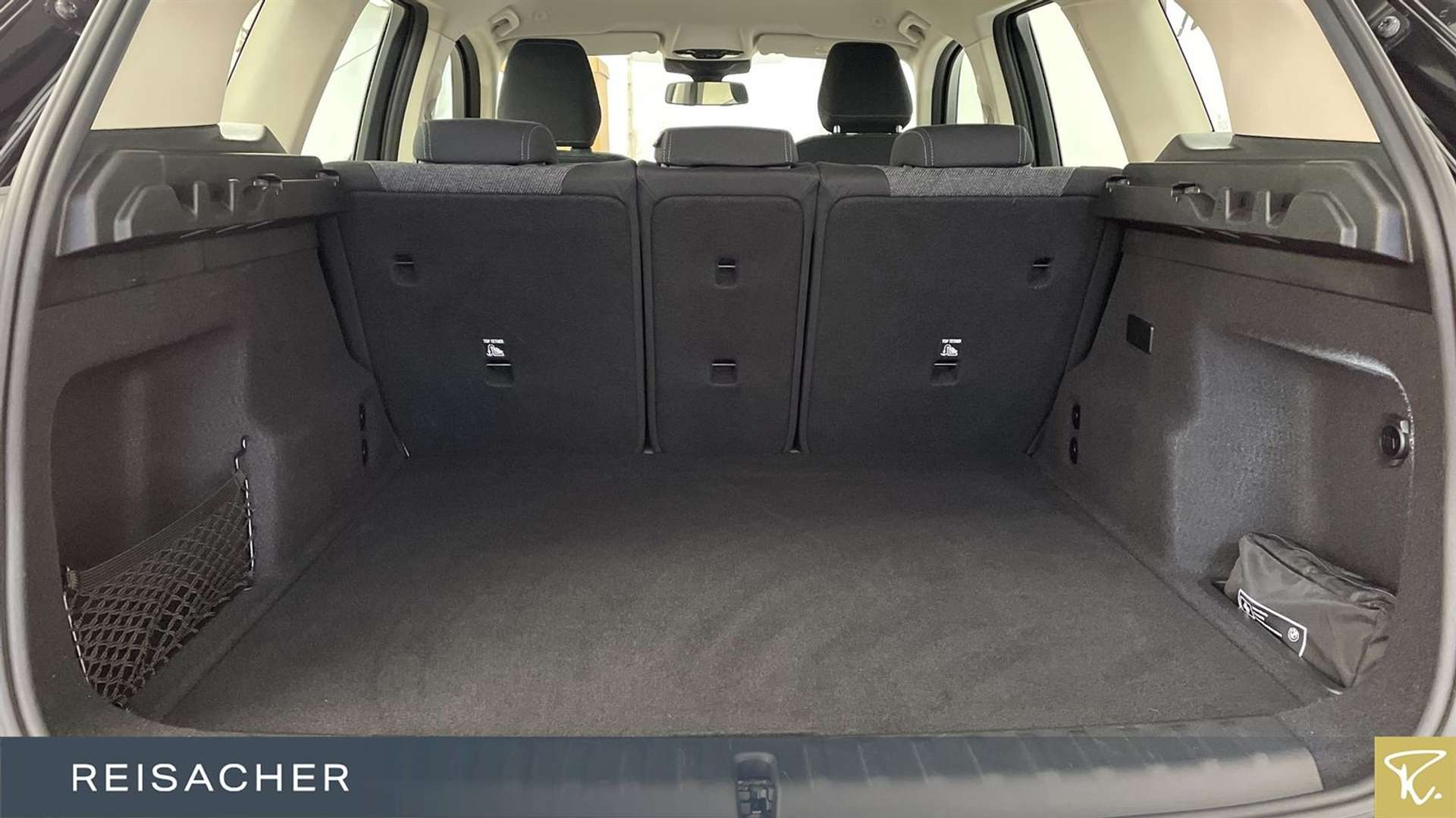 BMW IX1 XDrive30 - 2024 - Joinsteer - #10