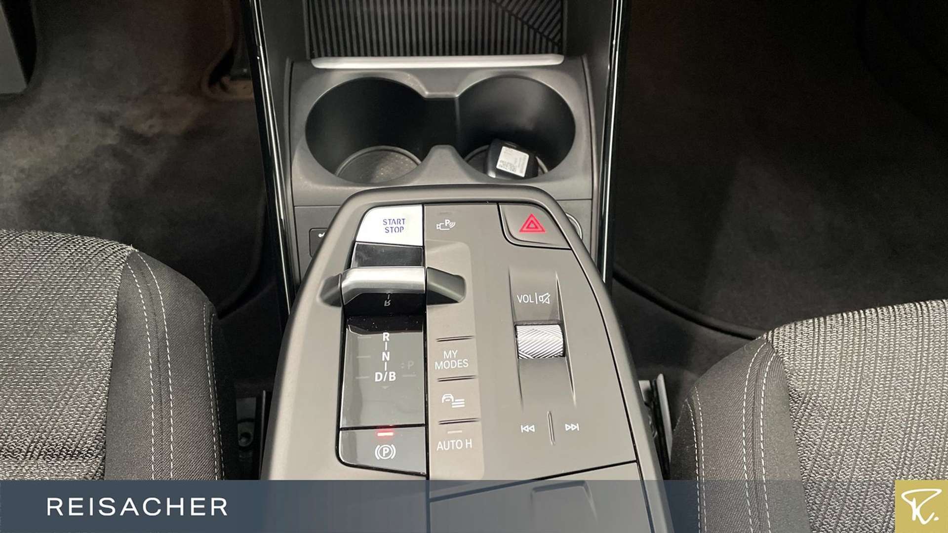 BMW IX1 XDrive30 - 2024 - Joinsteer - #11