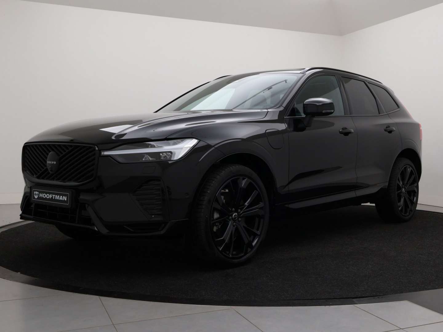 Volvo XC60 T8 Recharge Black Edition - 2025 - Joinsteer - #1