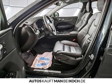 Volvo XC60 B4 Core — photo 5