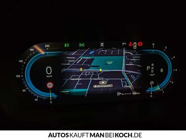 Volvo XC60 B4 Core — photo 11