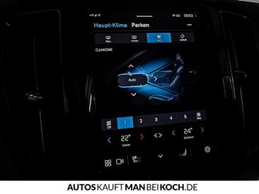 Volvo XC60 B4 Core — photo 23