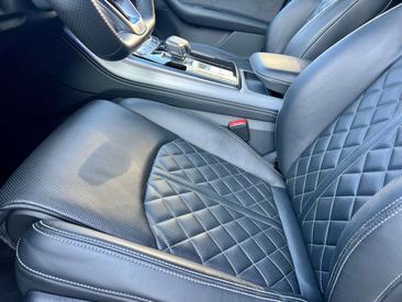 Audi SQ7 4.0 TDI — photo 14