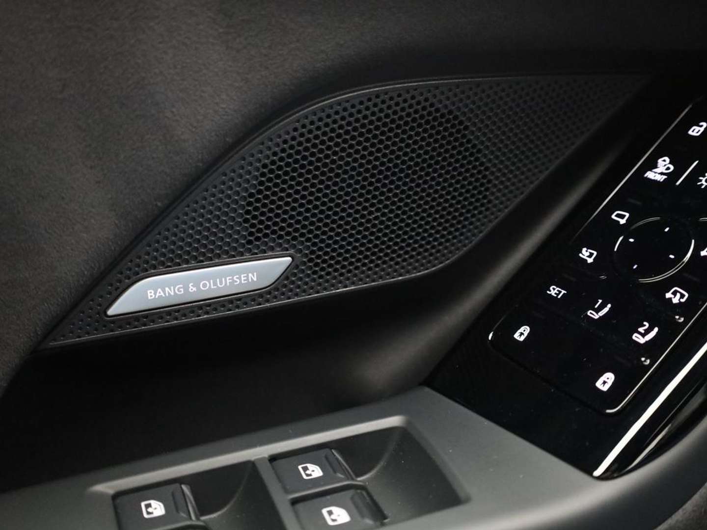 Audi A6 E-tron S Line Performance - 2025 - Joinsteer - #35