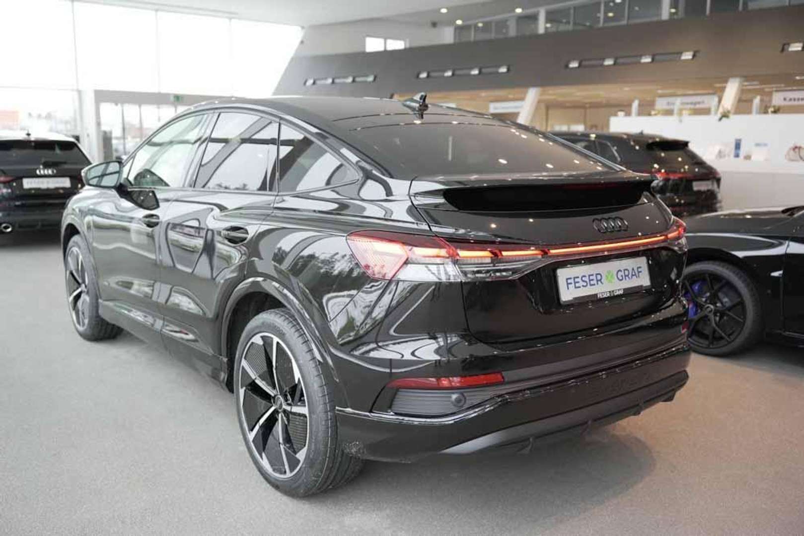 Audi Q4 E-tron Sportback S Line 50 E-tron - 2024 - Joinsteer - #4
