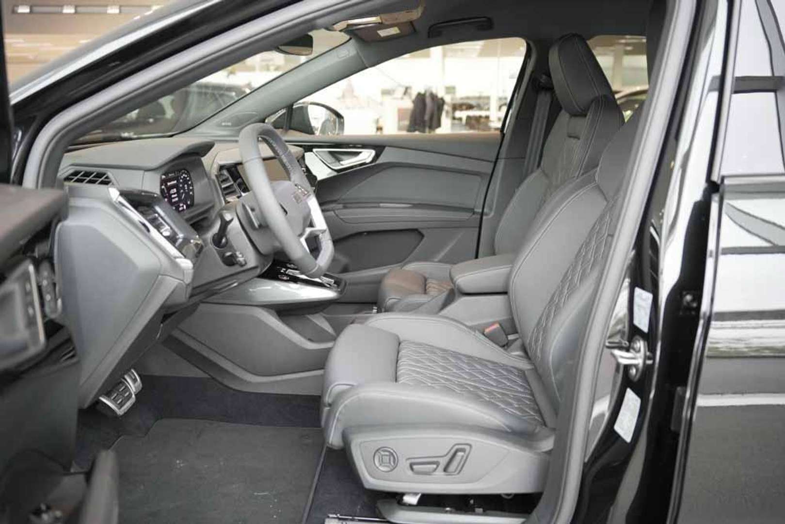 Audi Q4 E-tron Sportback S Line 50 E-tron - 2024 - Joinsteer - #15