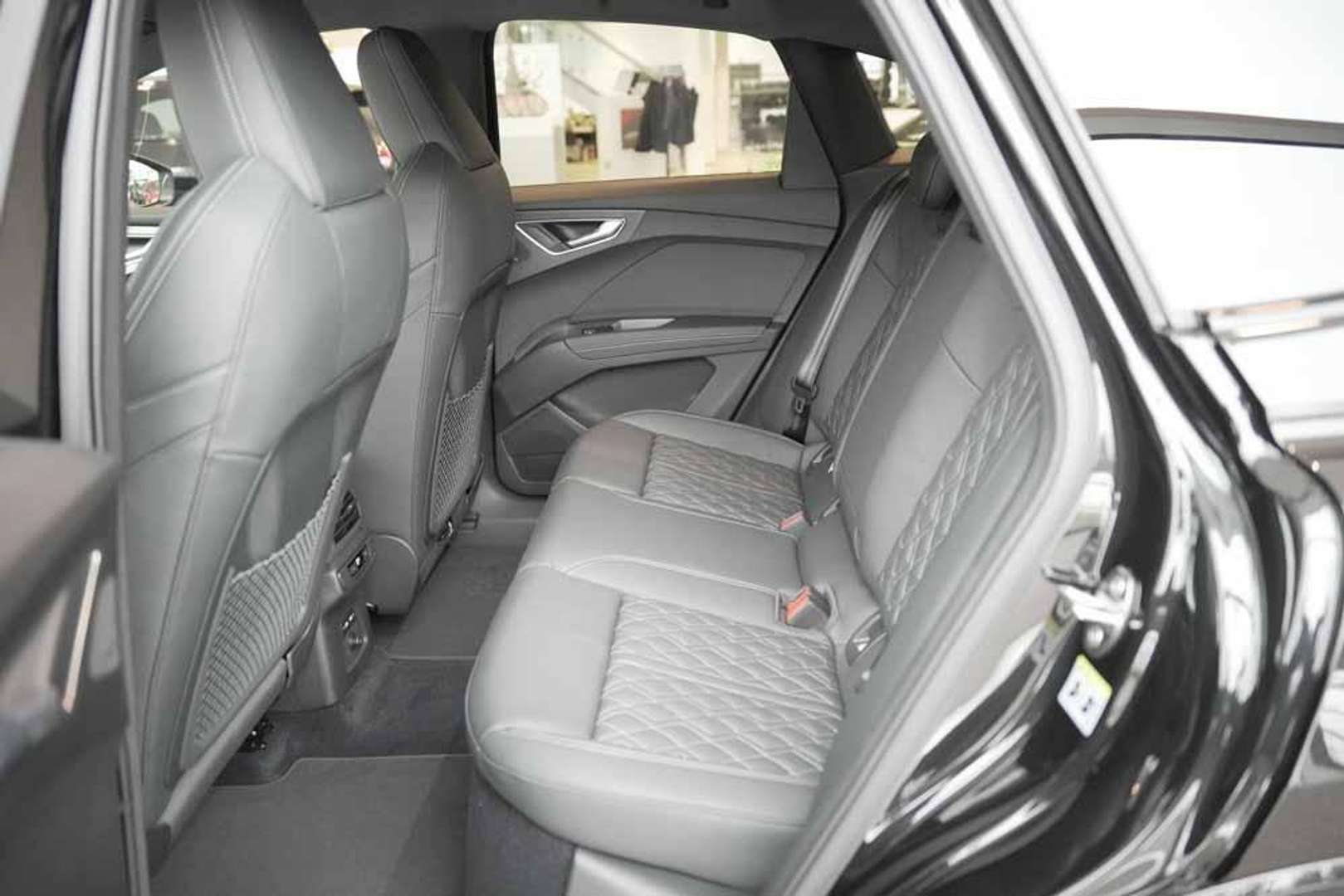 Audi Q4 E-tron Sportback S Line 50 E-tron - 2024 - Joinsteer - #18