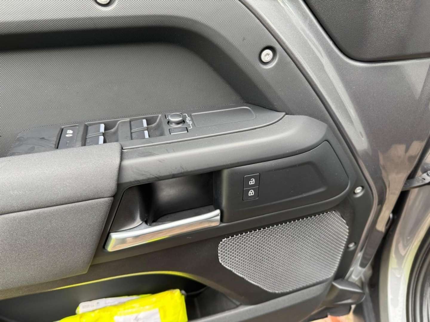 Land Rover Defender P400e - 2021 - Joinsteer - #12