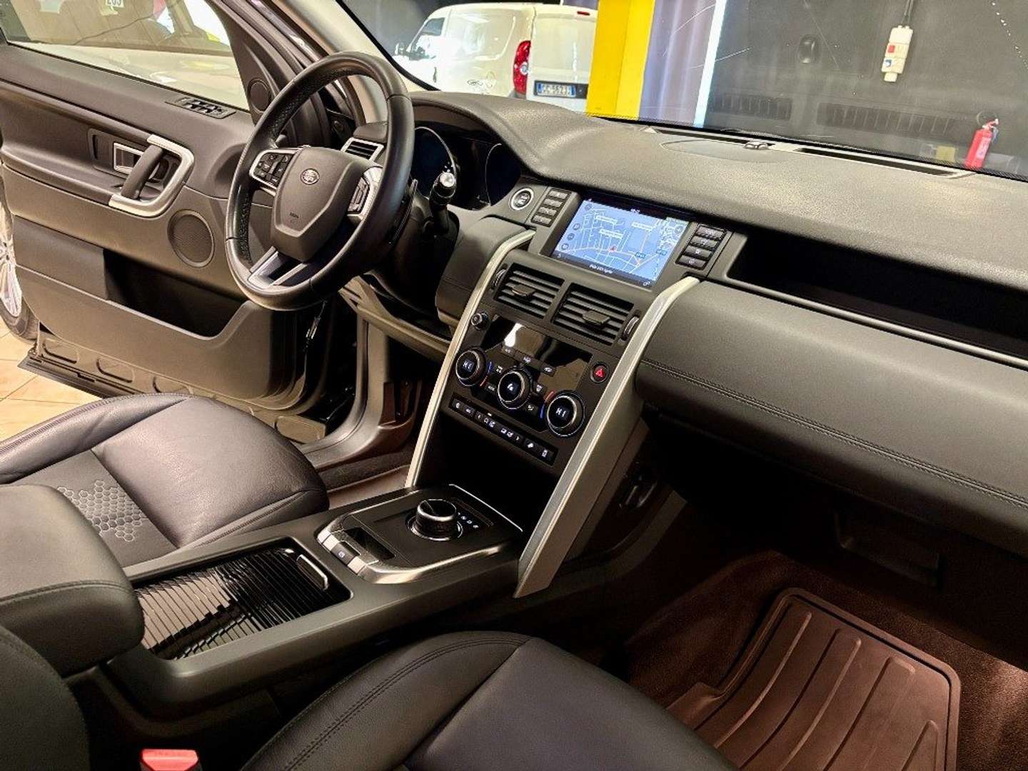 Land Rover Discovery Sport HSE Luxury 2.0 TD4 150 CV - 2019 - Joinsteer - #13