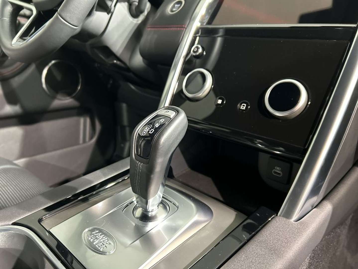 Land Rover Discovery Sport D165 R-Dynamic SE - 2024 - Joinsteer - #15