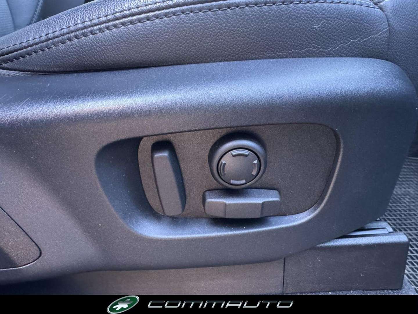 Land Rover Discovery Landmark Edition 3.0 SDV6 306 CV - 2020 - Joinsteer - #29