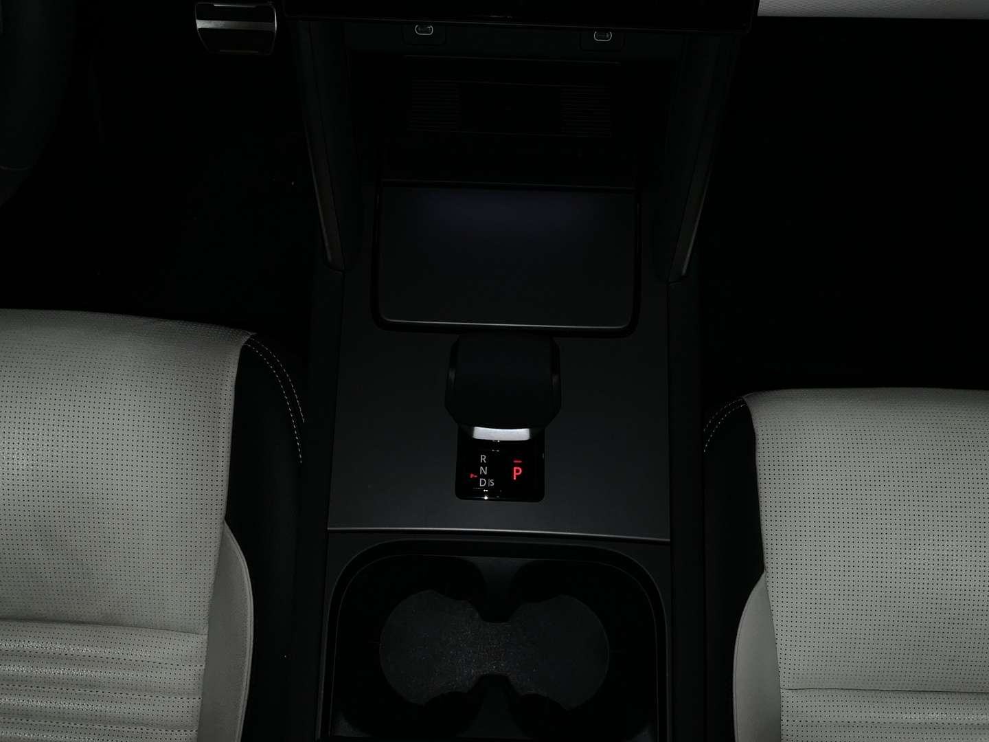 Land Rover Discovery Sport D200 Dynamic SE | Pano SD - 2024 - Joinsteer - #19