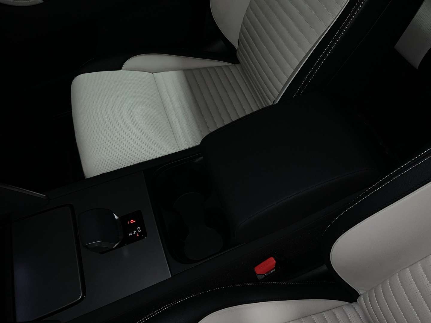 Land Rover Discovery Sport D200 Dynamic SE | Pano SD - 2024 - Joinsteer - #21