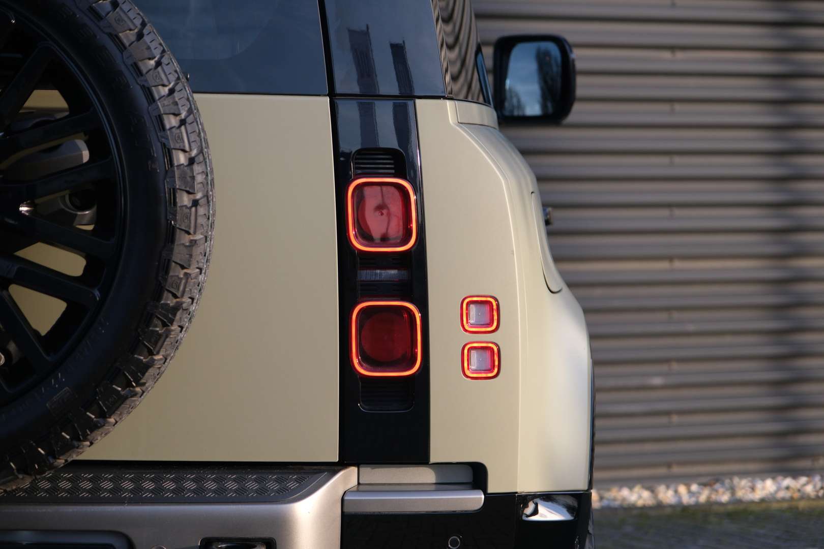 Land Rover Defender 90 X-Dynamic SE 3.0 D200 MHEV - 2023 - Joinsteer - #16