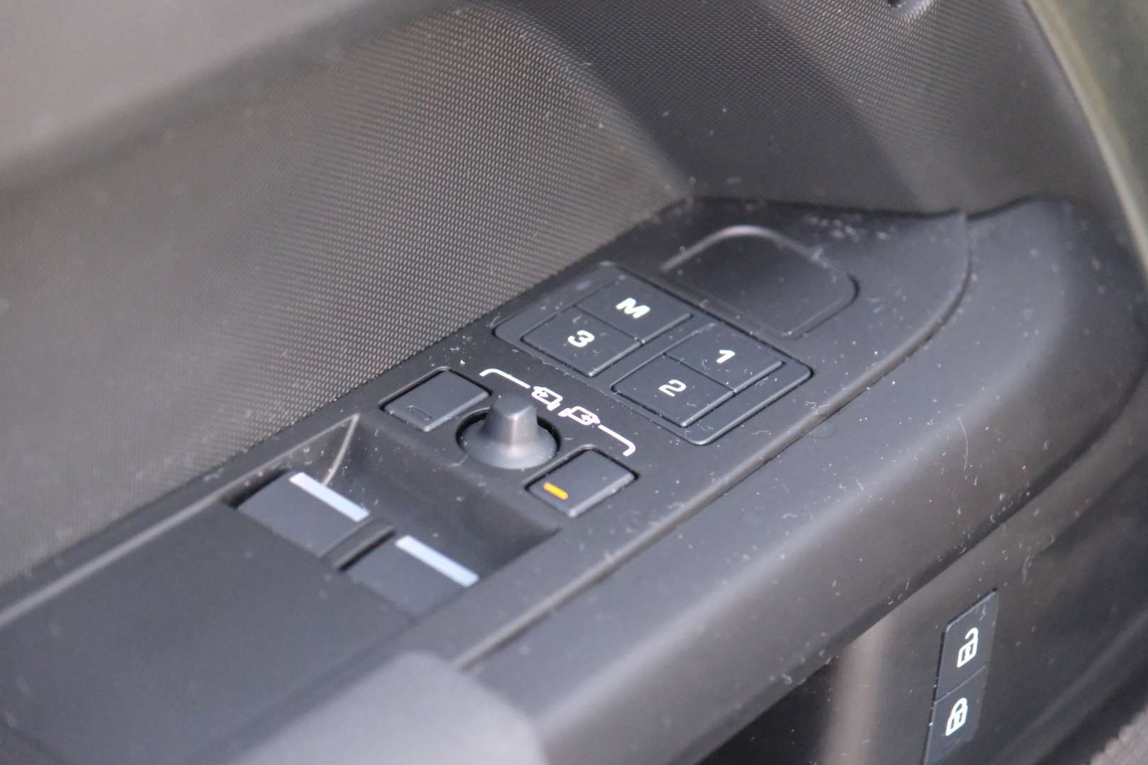 Land Rover Defender 90 X-Dynamic SE 3.0 D200 MHEV - 2023 - Joinsteer - #23