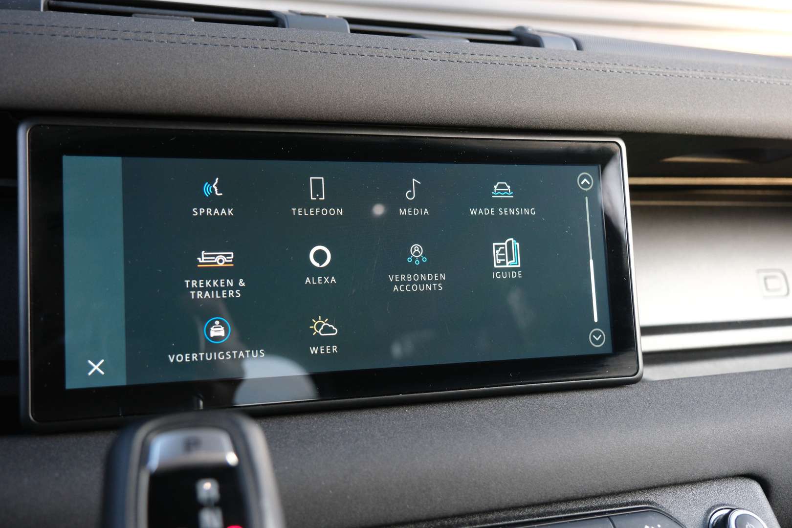 Land Rover Defender 90 X-Dynamic SE 3.0 D200 MHEV - 2023 - Joinsteer - #36