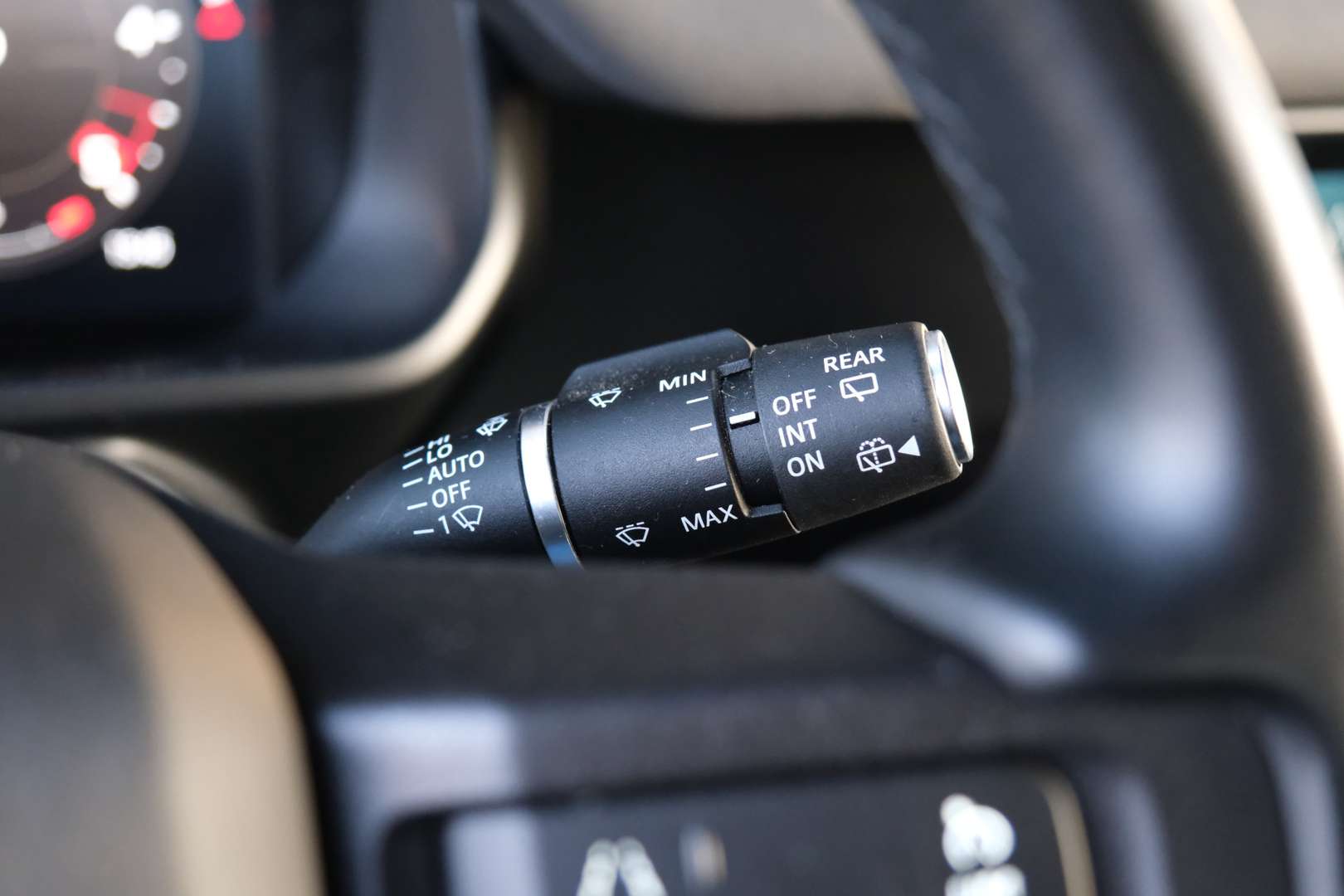 Land Rover Defender 90 X-Dynamic SE 3.0 D200 MHEV - 2023 - Joinsteer - #39