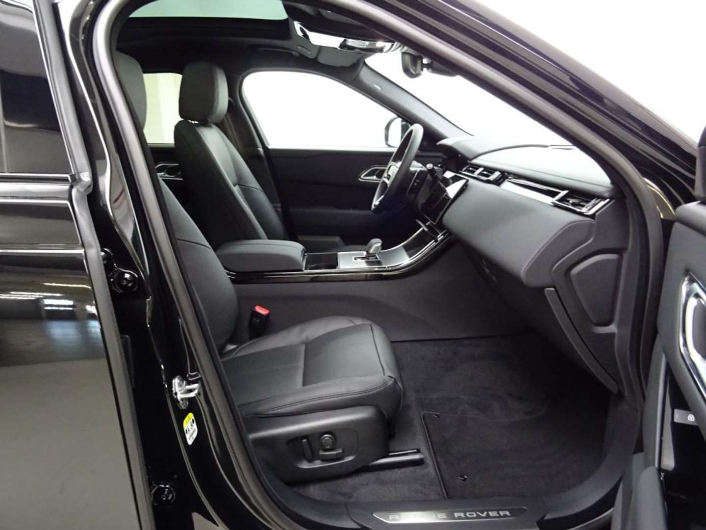 Land Rover Range Rover Velar 2.0D I4 204 CV Dynamic SE - 2025 - Joinsteer - #3