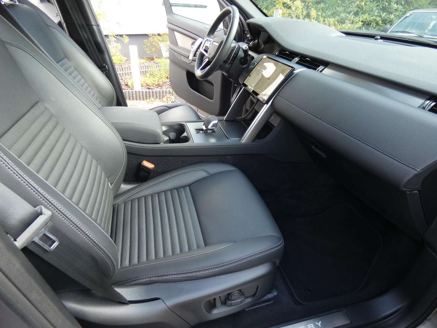Land Rover Discovery Sport Dynamic SE AWD ACC AHK Leder - 2024 - Joinsteer - #16