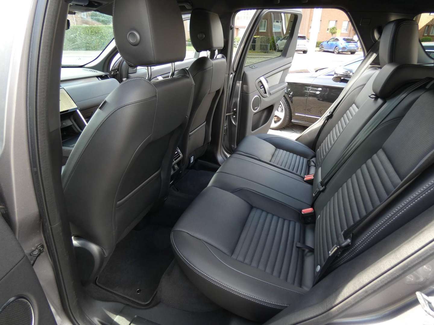 Land Rover Discovery Sport Dynamic SE AWD ACC AHK Leder - 2024 - Joinsteer - #25