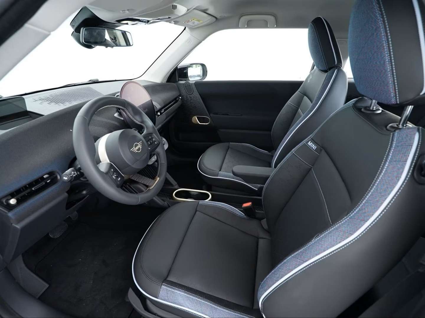 Mini Cooper E Favoured Cooper E - 2025 - Joinsteer - #5